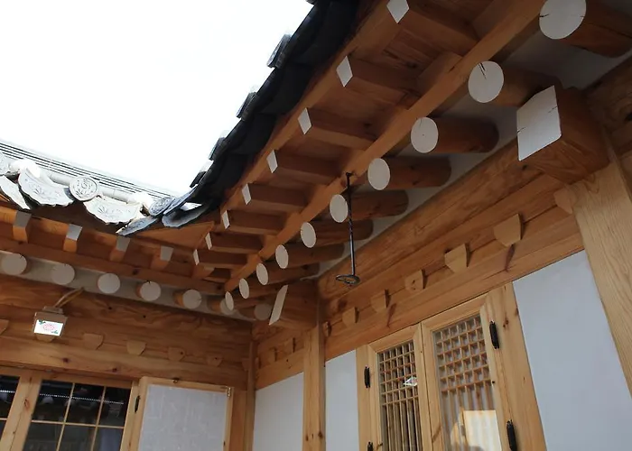 ゲストハウス Boutique Hanok Domus Suae *
